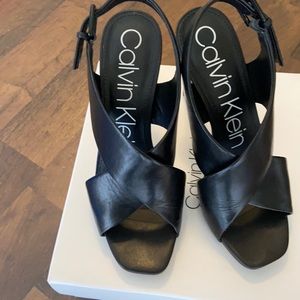 Calvin Klein heels size 8.5 color black.